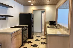 4909 Boulder Lake Rd, Fort Worth, TX 76103 - Photo 5