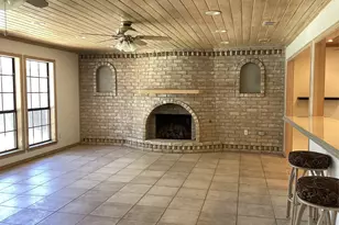 4909 Boulder Lake Rd, Fort Worth, TX 76103 - Photo 3