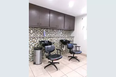 2526 Hillcrest Lane, Grand Prairie, TX 75052 - Photo 13