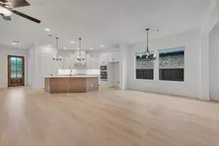 2114 Spotted Fawn Dr, Arlington, TX 76005 - Photo 13