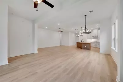 2114 Spotted Fawn Drive, Arlington, TX 76005 - Photo 17