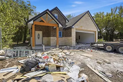 306 Royal Street, Cleburne, TX 76031 - Photo 1