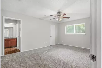 1137 Meadow Creek Court, Lancaster, TX 75146 - Photo 21