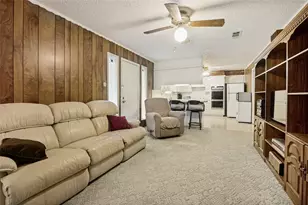 209 Helen Dr, Arlington, TX 76011 - Photo 3