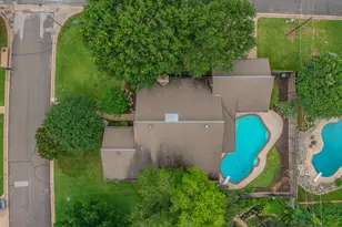 1000 Briarcliff Dr, Arlington, TX 76012 - Photo 33