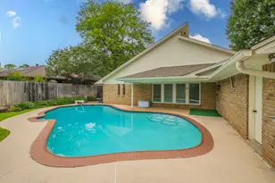 1000 Briarcliff Dr, Arlington, TX 76012 - Photo 29