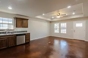 1014 Pine St, Bonham, TX 75418 - Photo 3