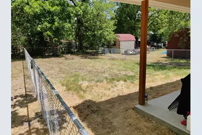 1014 Pine Street, Bonham, TX 75418 - Photo 11