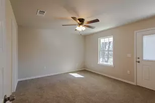1014 Pine St, Bonham, TX 75418 - Photo 5
