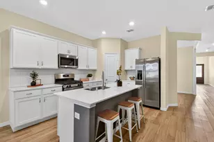 8205 Green Heron Dr, McKinney, TX 75071 - Photo 9