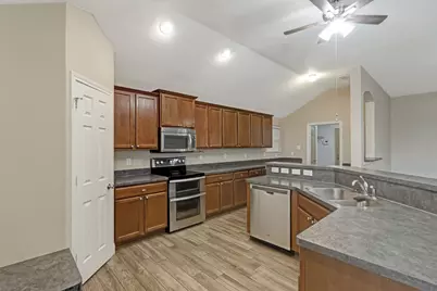 6521 Chalk River Drive, Fort Worth, TX 76179 - Photo 13