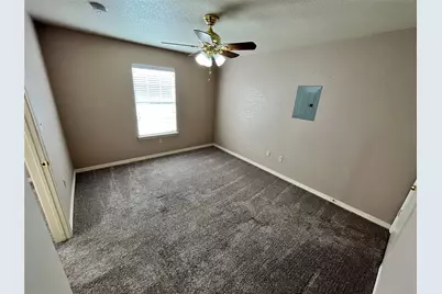 219 Bryan Street #100, Denton, TX 76201 - Photo 9