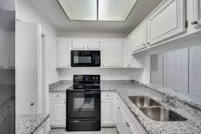 3607 W Northgate Drive #114, Irving, TX 75062 - Photo 7