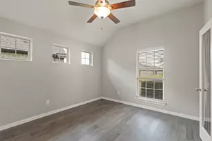 6604 Cedarhurst Ct, Denton, TX 76226 - Photo 5