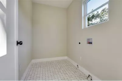 522 Griffith Avenue, Dallas, TX 75208 - Photo 5