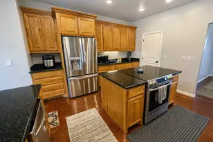 310 Pumping Jack Rd, Sherman, TX 75092 - Photo 5