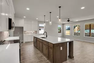 612 Jameson, Springtown, TX 76082 - Photo 3
