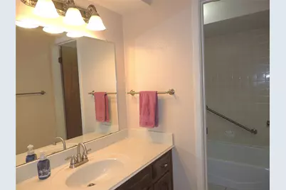 953 Meadowdale Circle, Garland, TX 75043 - Photo 29