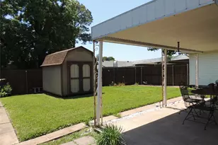 953 Meadowdale Cir, Garland, TX 75043 - Photo 31