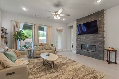 5608 Stewarts Creek Court, The Colony, TX 75056 - Photo 7