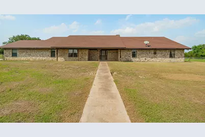 5544 Fm 927, Walnut Springs, TX 76690 - Photo 19