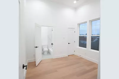 629 N Tyler Street #101, Dallas, TX 75208 - Photo 15