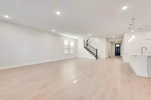 849 Blue Fescue Rd, Fort Worth, TX 76247 - Photo 9