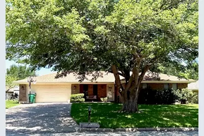 301 Bluebonnet Street, Stephenville, TX 76401 - Photo 1