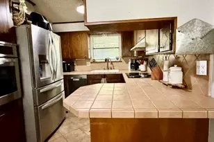 301 Bluebonnet St, Stephenville, TX 76401 - Photo 9