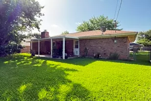 301 Bluebonnet St, Stephenville, TX 76401 - Photo 17