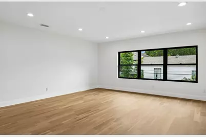 6231 McCommas Boulevard, Dallas, TX 75214 - Photo 27