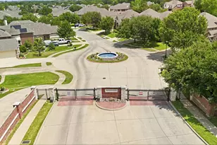 201 Fountainview Dr, Euless, TX 76039 - Photo 35
