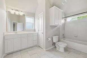 201 Fountainview Dr, Euless, TX 76039 - Photo 29