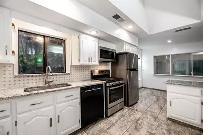 3940 Dalgreen Circle, Dallas, TX 75214 - Photo 13