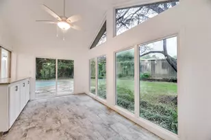 3940 Dalgreen Cir, Dallas, TX 75214 - Photo 15