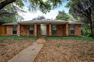3940 Dalgreen Cir, Dallas, TX 75214 - Photo 3