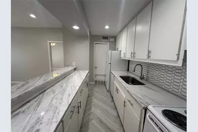 3626 Prescott Avenue #C, Dallas, TX 75219 - Photo 11