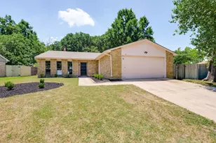 7500 Kingsmill Terrace, Fort Worth, TX 76112 - Photo 1