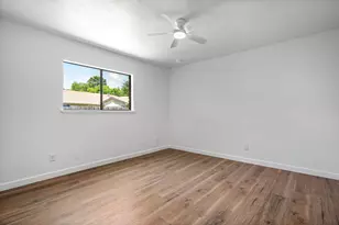 7500 Kingsmill Terrace, Fort Worth, TX 76112 - Photo 19