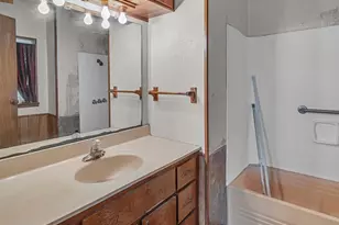 271 County Rd 3440, Clifton, TX 76634 - Photo 13