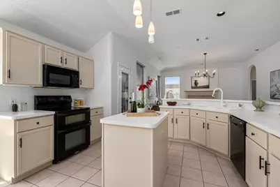 6708 Stockton Drive, Fort Worth, TX 76132 - Photo 7