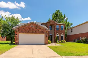 2116 Willow Ct, Little Elm, TX 75068 - Photo 3