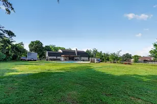 4041 Burleson Retta Rd, Burleson, TX 76028 - Photo 35