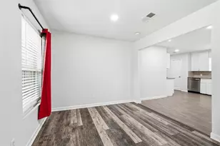 2313 Grandview Dr, Fort Worth, TX 76112 - Photo 11