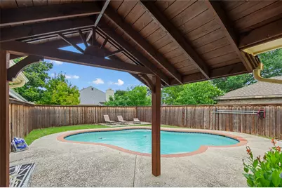 2726 Crosslands Drive, Garland, TX 75040 - Photo 19