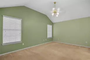 2726 Crosslands Dr, Garland, TX 75040 - Photo 13