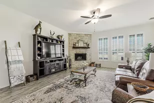 451 Tristin Ln, Waxahachie, TX 75167 - Photo 7