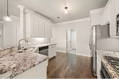 250 Churchill Loop, Grapevine, TX 76051 - Photo 13