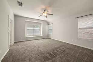 250 Churchill Loop, Grapevine, TX 76051 - Photo 19