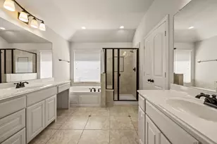 250 Churchill Loop, Grapevine, TX 76051 - Photo 25